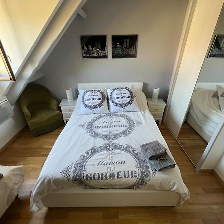 La Maison Du Bonheur Saintry-sur-Seine Zewnętrze zdjęcie