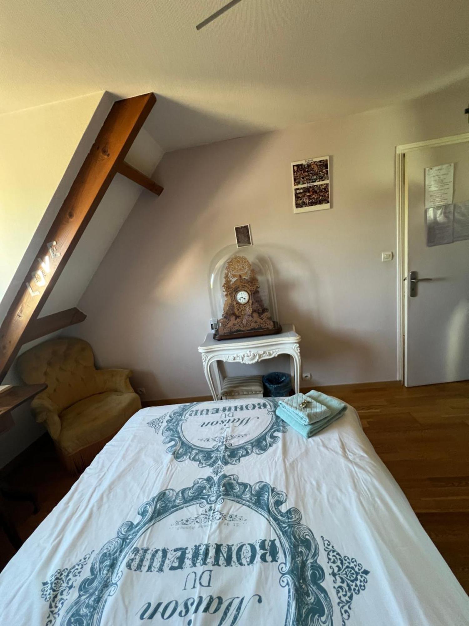 La Maison Du Bonheur Saintry-sur-Seine Zewnętrze zdjęcie