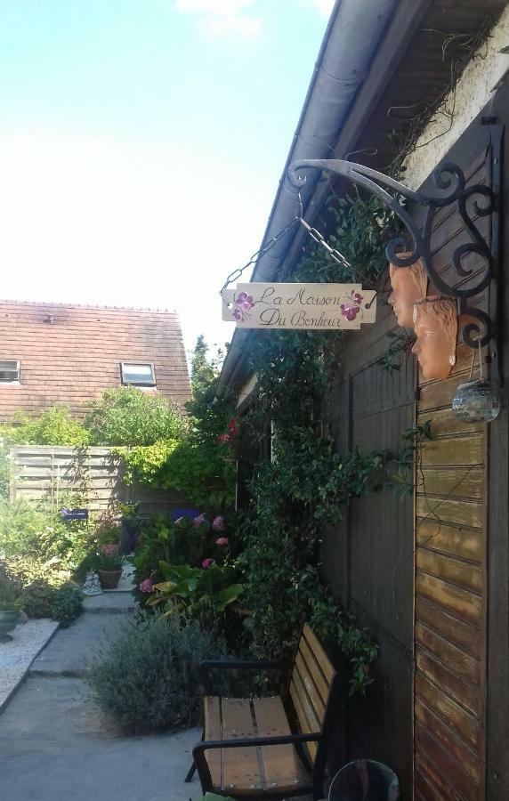 La Maison Du Bonheur Saintry-sur-Seine Zewnętrze zdjęcie