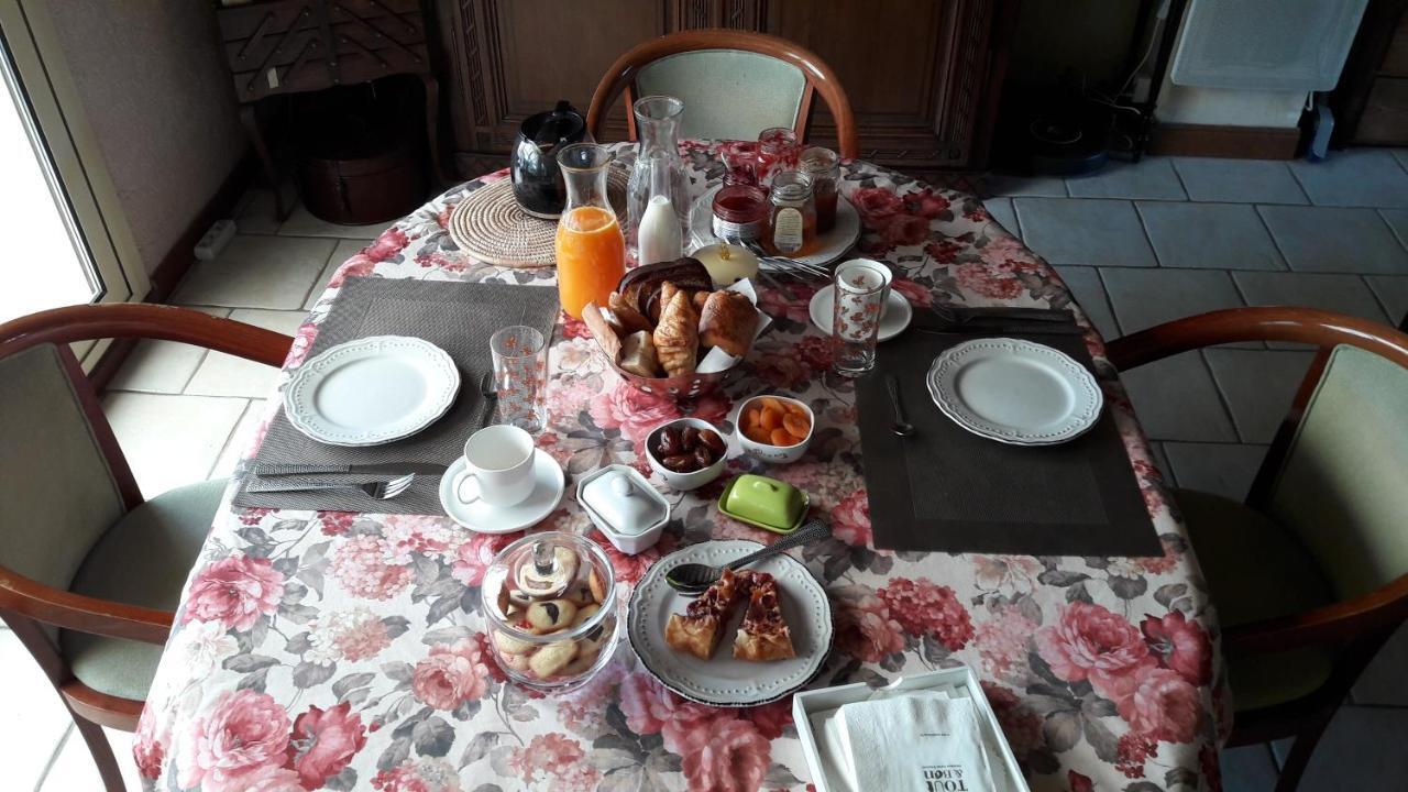 La Maison Du Bonheur Saintry-sur-Seine Zewnętrze zdjęcie